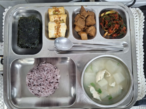 1c5f252b0d09559b91e1d972cb426e43_1763600