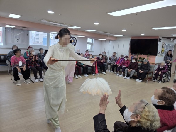 27eeafae28353cfeb02c71a2834a51ca_1764650