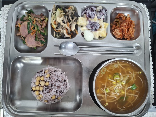 b3ce6c0fedfdae18b0cff4fe0b2a88f3_1765258