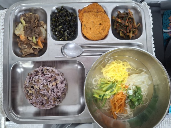 fe4b54011fe34f063213ee9dc9e367f9_1766467