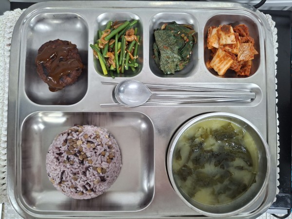 fe4b54011fe34f063213ee9dc9e367f9_1766468