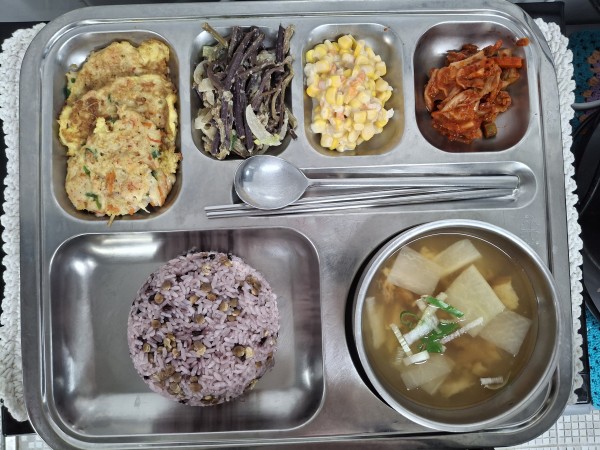 fe4b54011fe34f063213ee9dc9e367f9_1766468